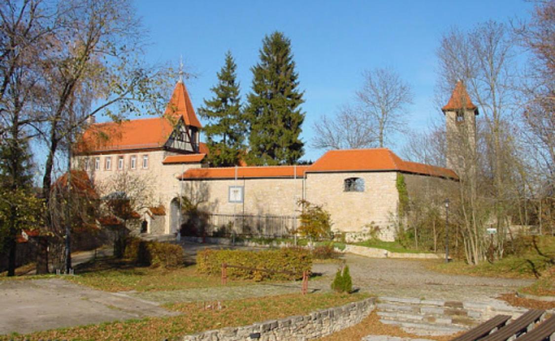 Delux Ferienwohnung Kunstgalerie Und Ilmradweg Kranichfeld Екстериор снимка